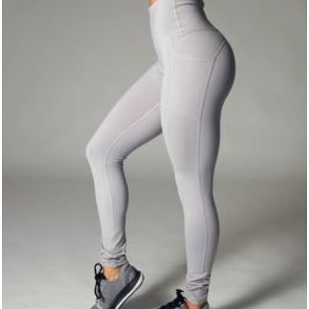 Buffbunny Luna leggings in stone